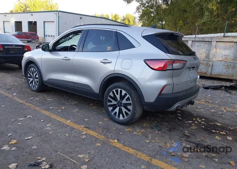 2020 Ford Escape Sel z USA, uszkodzony, nr VIN 1FMCU9H92LUB01431